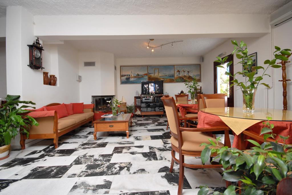 Barbouni Hotel & Studios Naxos City エクステリア 写真
